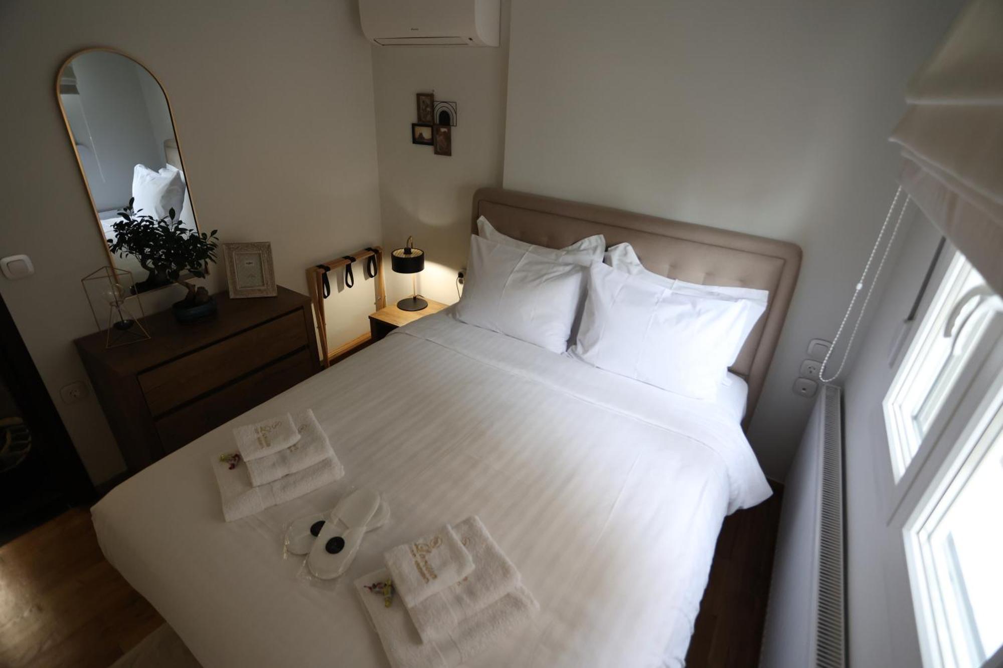 La Larissa Luxury Apartments Thetis Kültér fotó